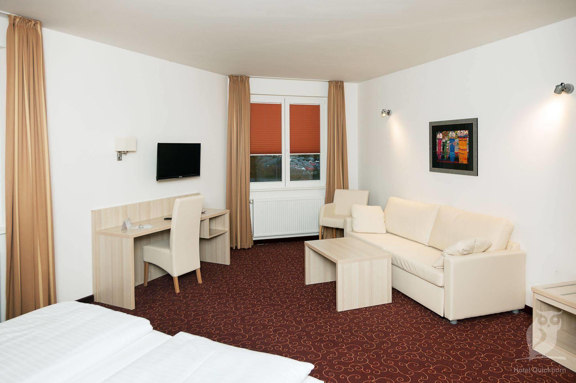 Hotel Quickborn & Gaestehaus Hesse Exterior foto