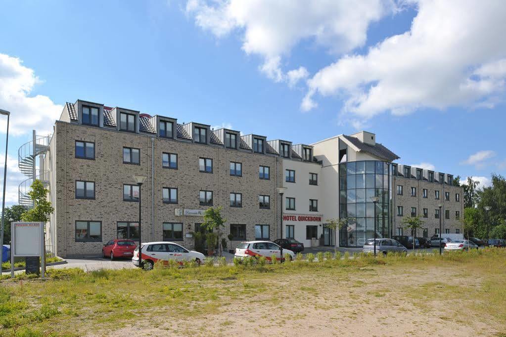 Hotel Quickborn & Gaestehaus Hesse Exterior foto